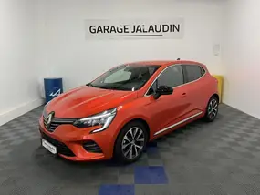 renault-clio-v-2023-auto-61990-km-hybrides-1