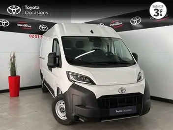 toyota-proace-max-2025-manual-8000-km-diesel