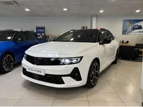 opel-astra-vi-sports-tourer-2025-auto-20-km-essence-1