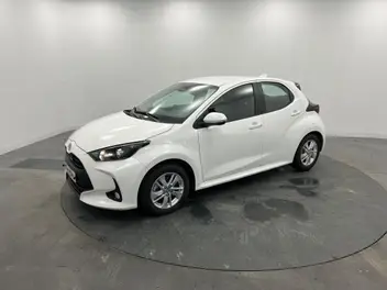 toyota-yaris-iv-affaires-phase-2-2024-auto-21600-km-hybrides