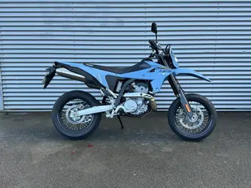 suzuki-dr-400-sm-2025-manual-658-km-essence