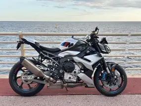 bmw-m-1000-r-2025-manual-90-km-essence-1