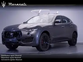 maserati-levante-2017-auto-132000-km-essence-1