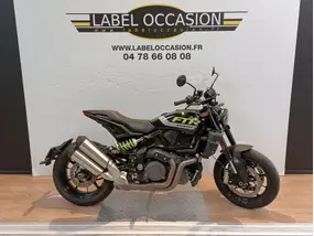 indian-ftr-1200-2023-manual-2818-km-essence-1