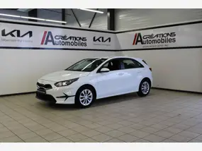 kia-ceed-iii-phase-2-2023-manual-21279-km-essence-1
