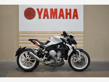mv-agusta-brutale-800-2014-manual-18669-km-essence