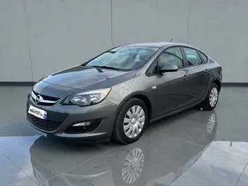 opel-astra-v-2018-auto-105410-km-essence