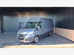 iveco-daily-v-phase-2-2022-auto-39200-km-diesel-1