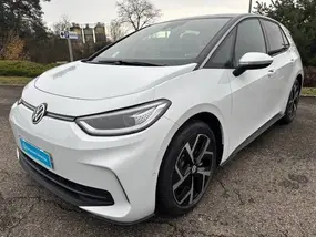 volkswagen-id.3-phase-2-2024-auto-6000-km-électrique-1