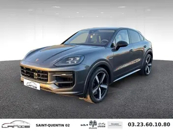 porsche-cayenne-iii-coupe-phase-2-2024-auto-8000-km-hybrides