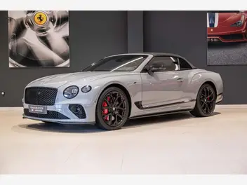 bentley-continental-gtc-iii-2024-auto-32000-km-essence