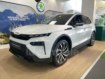 skoda-elroq-2025-auto-9000-km-électrique