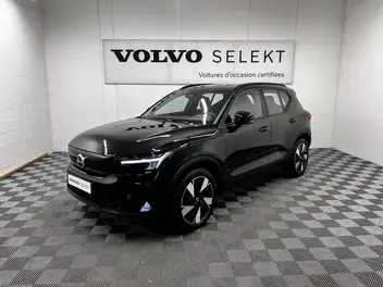 volvo-ex40-2025-auto-196-km-électrique