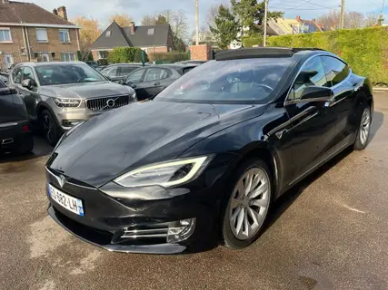 TESLA MODEL S