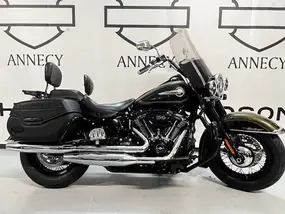 harley-davidson-softail-h-classic-1868-2018-manual-34252-km-essence-1