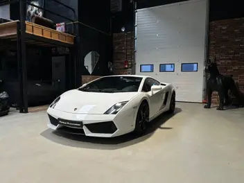 LAMBORGHINI