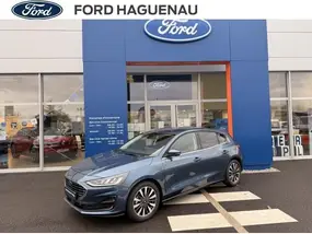 ford-focus-iv-phase-2-2025-manual-5000-km-essence-1