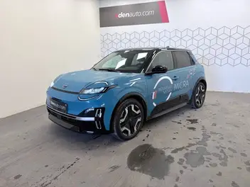 nissan-micra-vi-2025-auto-4000-km-électrique
