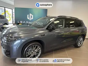 leapmotor-c10-2025-auto-500-km-hybrides-1