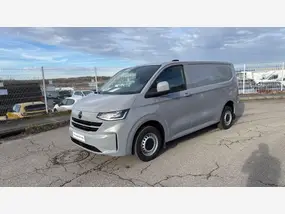 volkswagen-transporter-vi-phase-2-2025-manual-4821-km-diesel-1