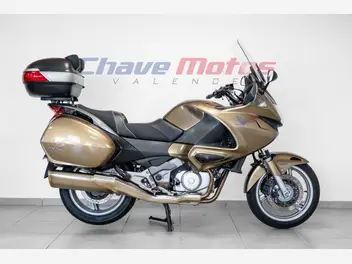 honda-deauville-700-2006-manual-81433-km-essence