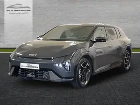 kia-ev4-2026-auto-9000-km-électrique-1