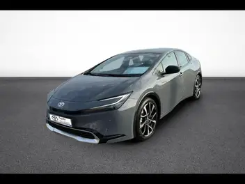 toyota-prius-v-2024-auto-9028-km-hybrides