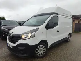 renault-trafic-iii-2018-manual-91965-km-diesel-1