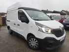 renault-trafic-iii-2018-manual-91965-km-diesel-2