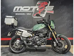 benelli-leoncino-800-2023-manual-4200-km-essence-1