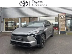 toyota-bz4x-phase-2-2025-auto-9000-km-électrique-1