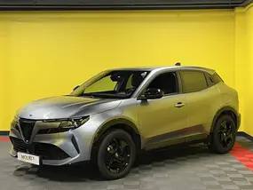 alfa-romeo-junior-2025-auto-15466-km-essence-1