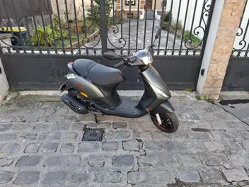 piaggio-zip-50-2024-manual-1030-km-essence