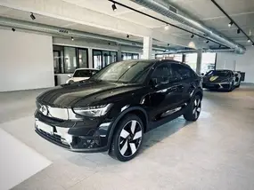 volvo-c40-2023-auto-1411-km-électrique-1