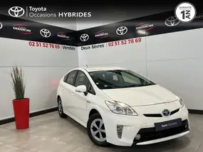 toyota-prius-iii-2015-auto-74000-km-hybrides-1
