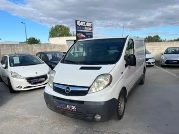 opel-vivaro-2008-manual-243500-km-diesel