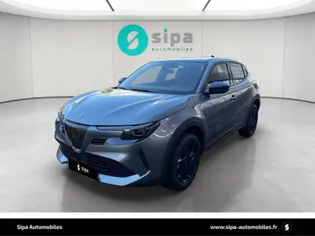 alfa-romeo-junior-2025-auto-8000-km-essence