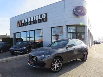 maserati-levante-2017-auto-84094-km-essence