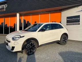 fiat-600-ii-2024-auto-10400-km-essence-1