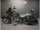 harley-davidson-touring-road-king-special-2017-manual-41443-km-essence-3
