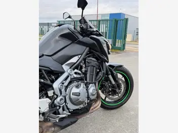 kawasaki-z-900-2018-manual-37413-km-essence