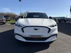 ford-mustang-mach-e-2026-auto-150-km-électrique-3