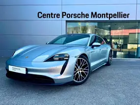 porsche-taycan-sport-turismo-2022-auto-18090-km-électrique-1