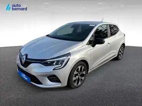 renault-clio-v-phase-2-2023-manual-8405-km-essence-1