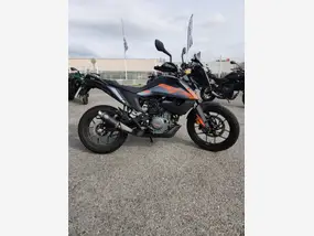 ktm-adventure-390-2024-manual-4029-km-essence-1