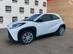 toyota-aygo-x-2025-auto-5-km-essence-1