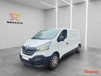 renault-trafic-iii-phase-2-2020-manual-111000-km-diesel