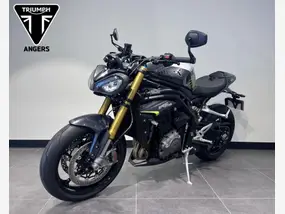 triumph-speed-triple-1200-2025-manual-300-km-essence-1