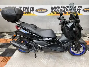 yamaha-x-max-125-2024-auto-17372-km-essence