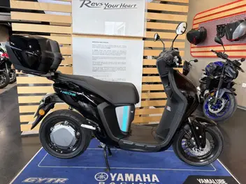 yamaha-neo-s-50-2023-manual-5400-km-électrique